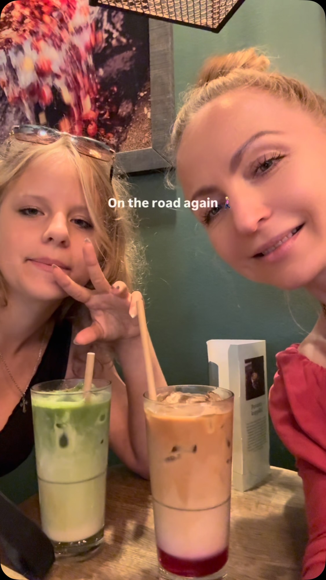 As a food blogger, I should have filmed everything we ate on a day of wandering around, but I just most often forget to do this when we’re on a trip. It turns out that some days it really isn't all about food. 🤔💖  #traveldiarie #motheranddaughtertime